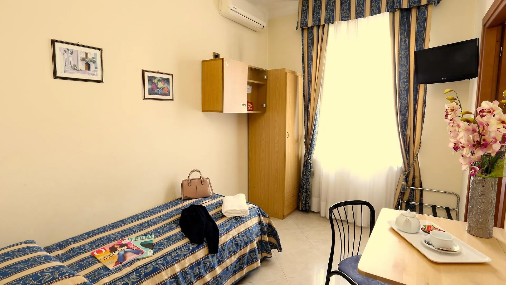 Hotel Loreto 밀라노 2*,