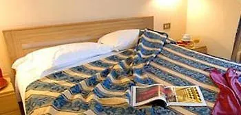 Hotel Loreto 밀라노